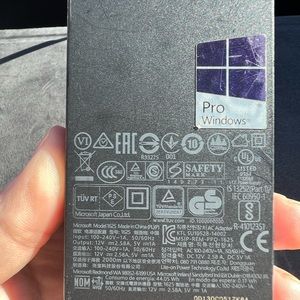Microsoft Surface Pro Charger